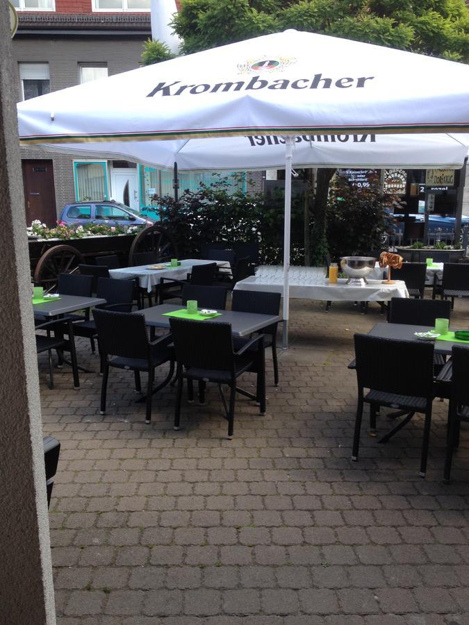 Hausener Dorfkrug Hotel Frankfurt am Main Eksteriør billede